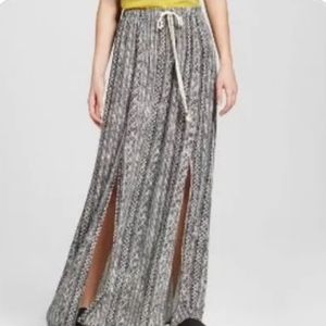 NWT  Mossino Tribal long skirt size XS